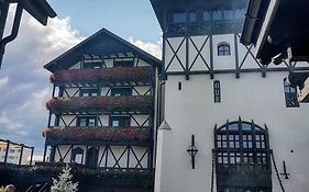 Podu' cu Lanturi